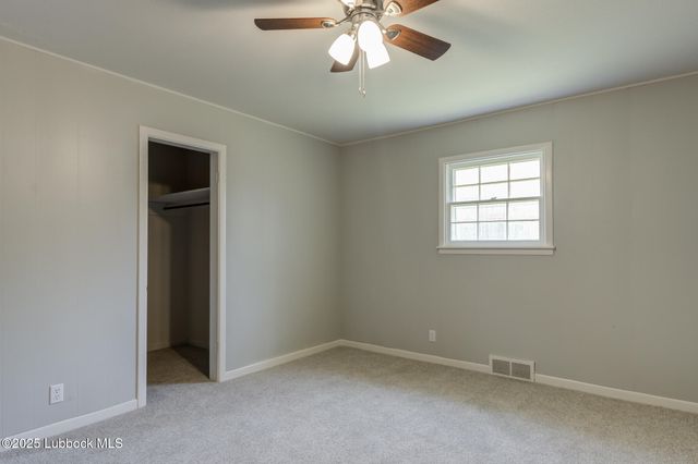 1308 E Buckley Street, Brownfield, TX 79316