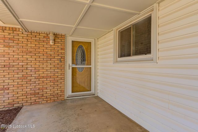 1308 E Buckley Street, Brownfield, TX 79316