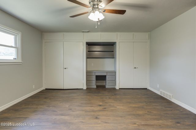 1308 E Buckley Street, Brownfield, TX 79316