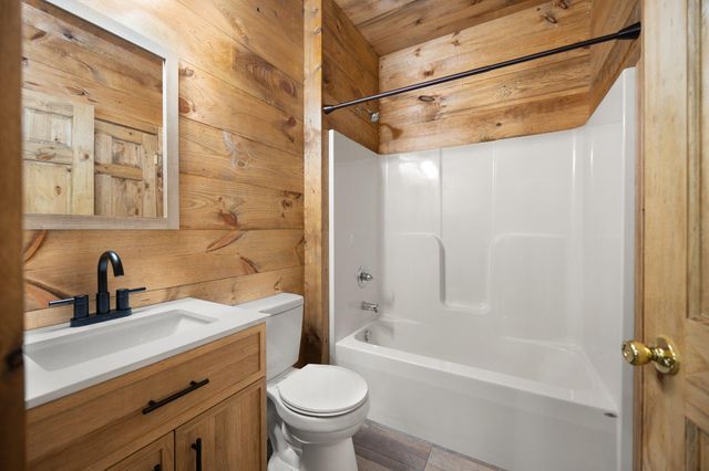 950 Bates Road, Nancy, KY 42544