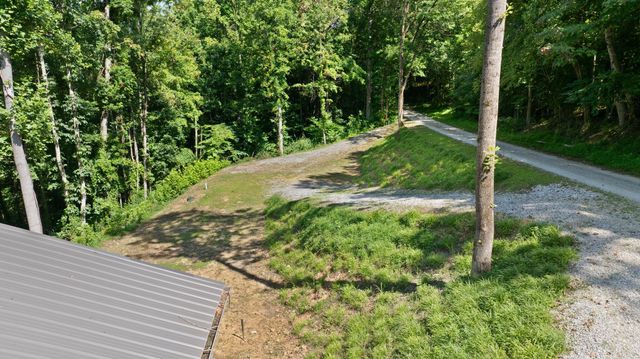 950 Bates Road, Nancy, KY 42544