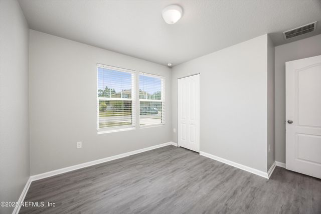 6853 SANDLE Drive, Jacksonville, FL 32219