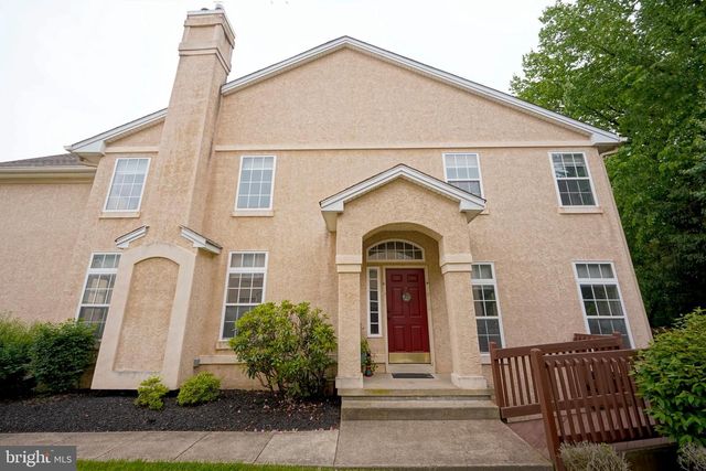 16 BUCKINGHAM PL, Cherry Hill, NJ 08003