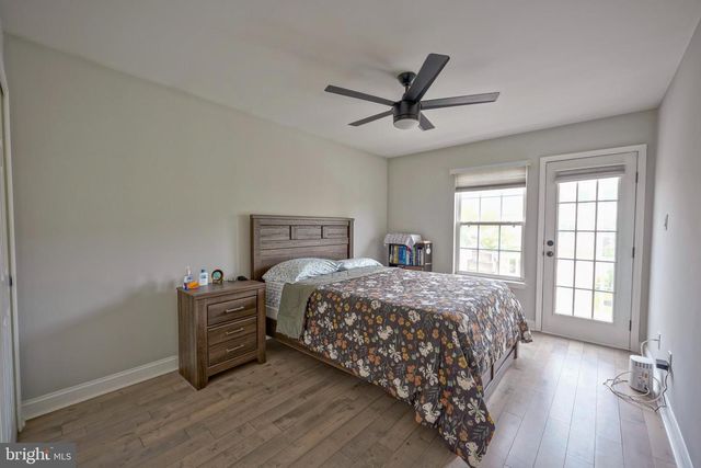 16 BUCKINGHAM PL, Cherry Hill, NJ 08003