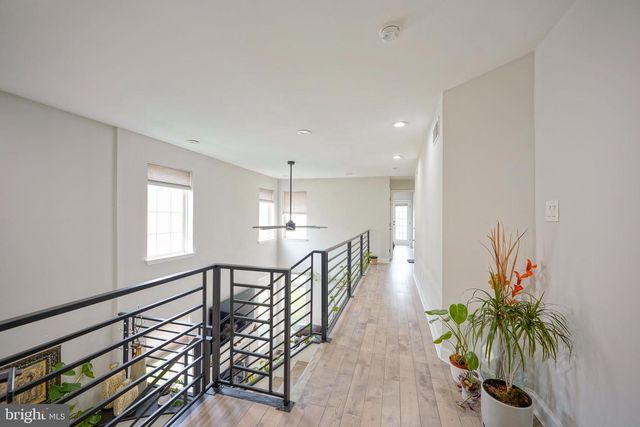 16 BUCKINGHAM PL, Cherry Hill, NJ 08003