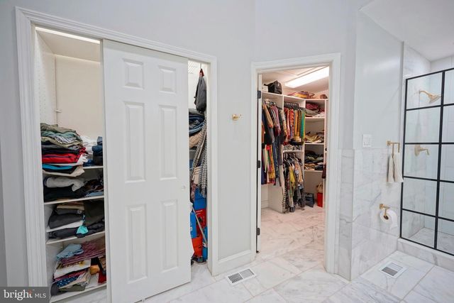 16 BUCKINGHAM PL, Cherry Hill, NJ 08003