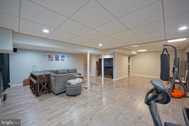 16 BUCKINGHAM PL, Cherry Hill, NJ 08003