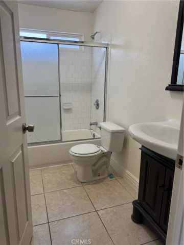 632 E 113th, Los Angeles, CA 90059