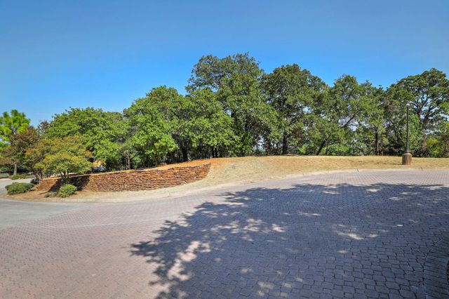 6708 Nob Hill Court, North Richland Hills, TX 76182