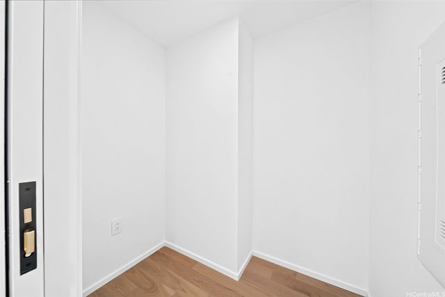 333 Ward Avenue 1905, Honolulu, HI 96814