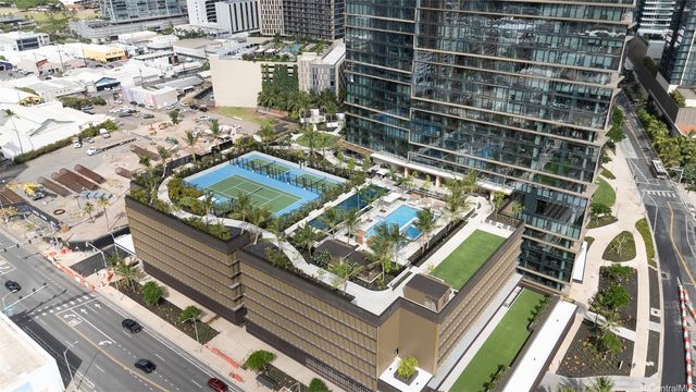 333 Ward Avenue 1905, Honolulu, HI 96814