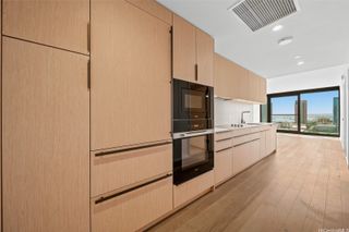 333 Ward Avenue 1905, Honolulu, HI 96814