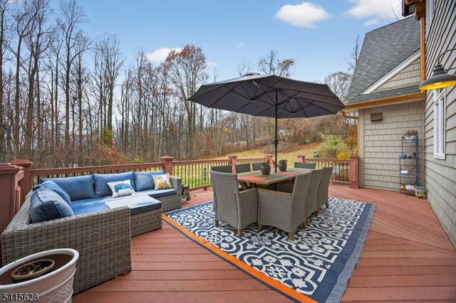 14 Jenny Layne, Vernon Twp., NJ 07461