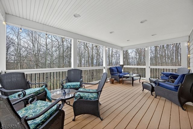 14 Jenny Layne, Vernon Twp., NJ 07461