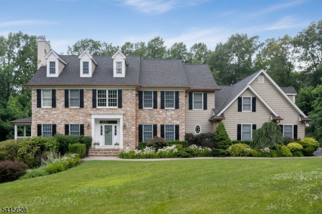 14 Jenny Layne, Vernon Twp., NJ 07461