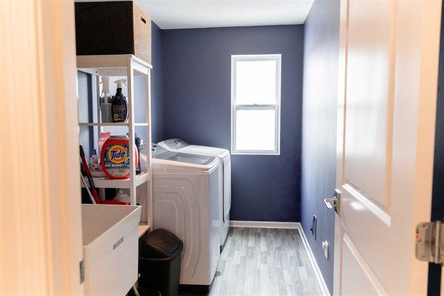 251 Quartz Way, White Lake, MI 48386