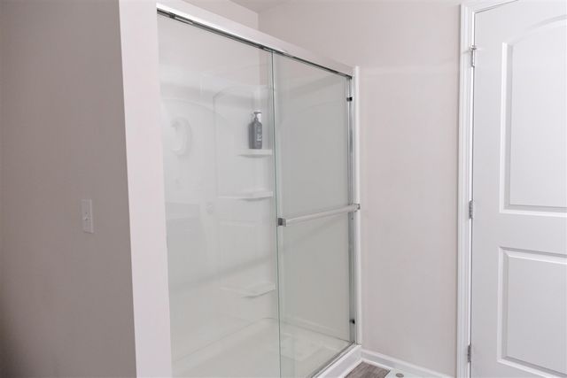 251 Quartz Way, White Lake, MI 48386