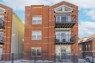5933 W Huron Street 3N, Chicago, IL 60644