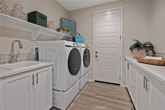 2300 Quail Bush Street, Palmdale, CA 93551