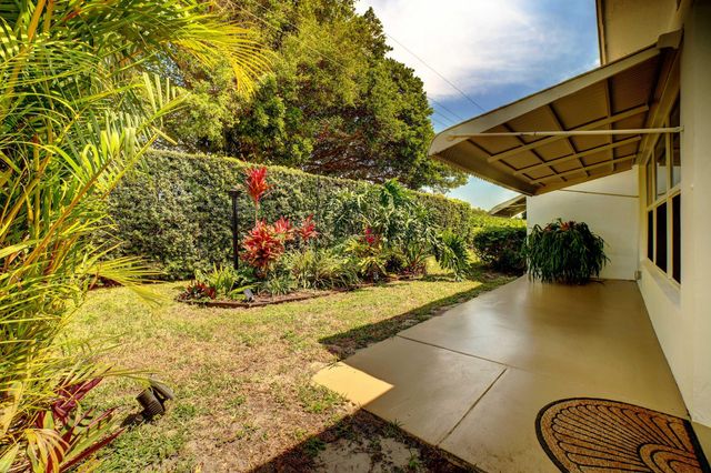 132 NW 10th Court, Boynton Beach, FL 33426