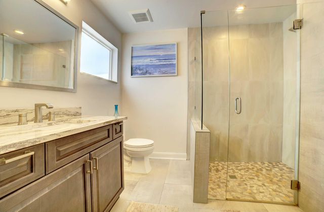 132 NW 10th Court, Boynton Beach, FL 33426