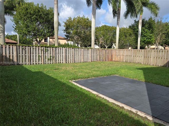 634 SE 37 Ave, Homestead, FL 33033