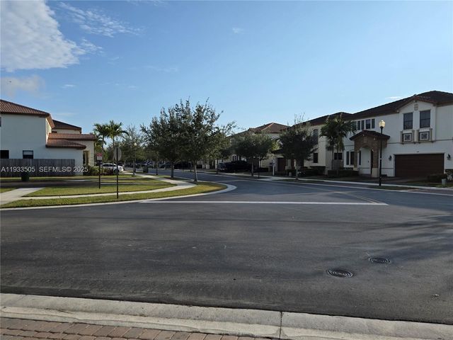 634 SE 37 Ave, Homestead, FL 33033