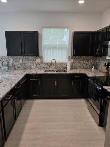 634 SE 37 Ave, Homestead, FL 33033