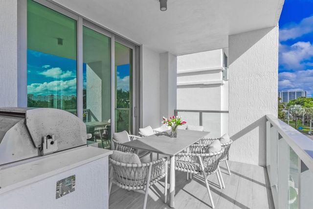 485 E Royal Palm Road 403, Boca Raton, FL 33432