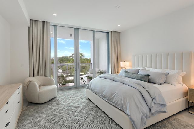 485 E Royal Palm Road 403, Boca Raton, FL 33432