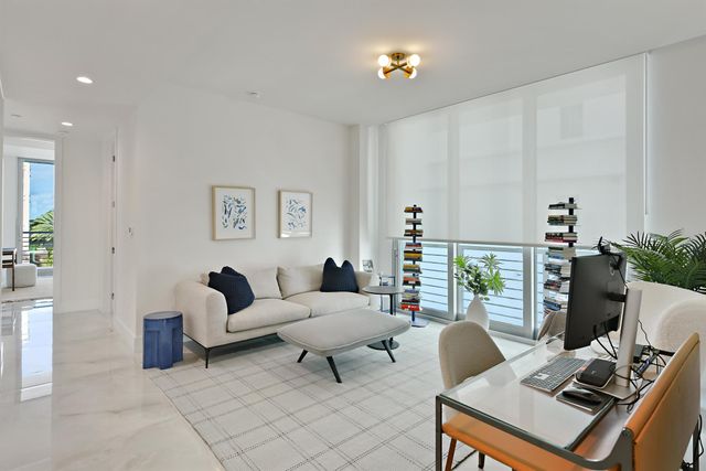 485 E Royal Palm Road 403, Boca Raton, FL 33432