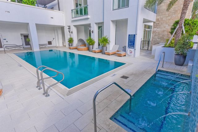 485 E Royal Palm Road 403, Boca Raton, FL 33432