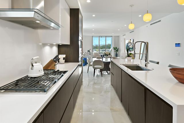 485 E Royal Palm Road 403, Boca Raton, FL 33432