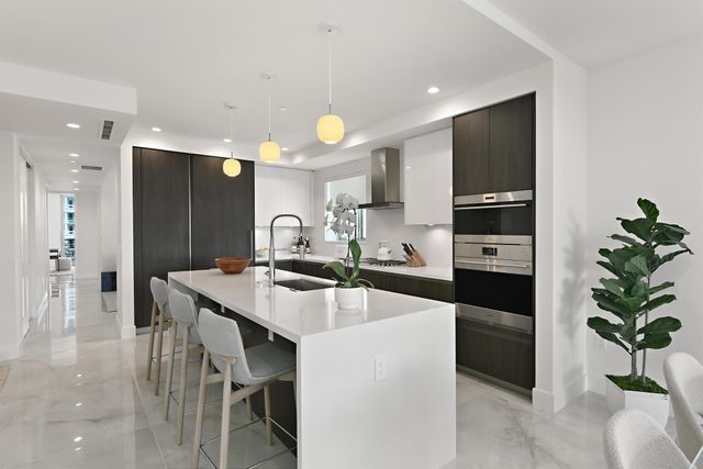 485 E Royal Palm Road 403, Boca Raton, FL 33432