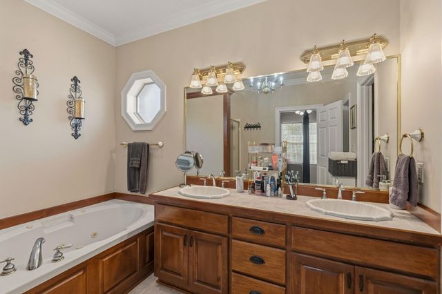 18155 Sherwood Ct., Saucier, MS 39574