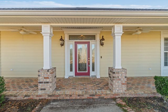 18155 Sherwood Ct., Saucier, MS 39574