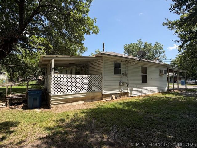 57 W Townsend Avenue, Mcalester, OK 74501