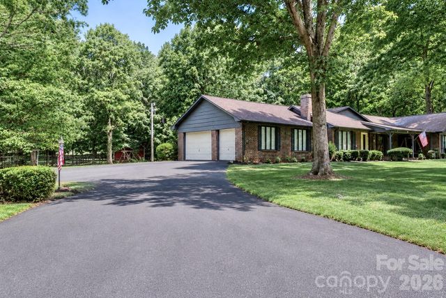 156 Monte Vista Road, Statesville, NC 28625