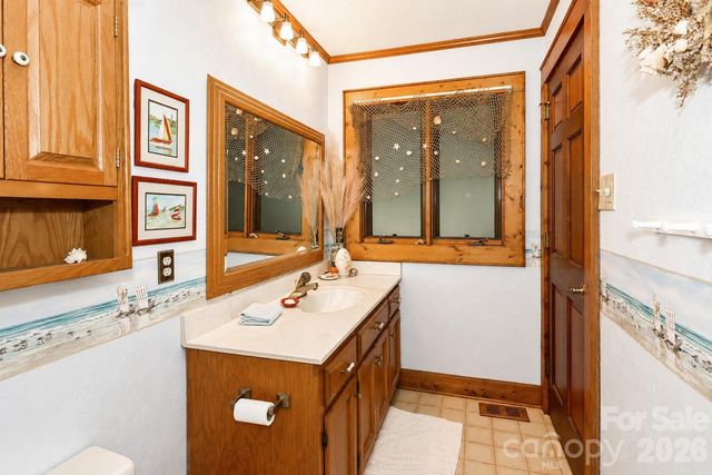 156 Monte Vista Road, Statesville, NC 28625