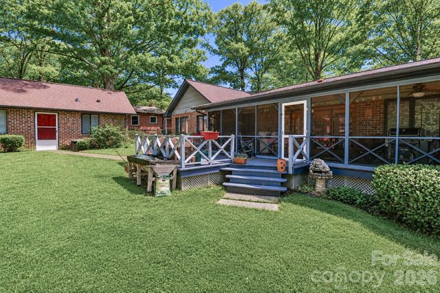 156 Monte Vista Road, Statesville, NC 28625