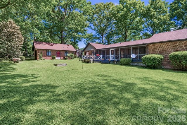 156 Monte Vista Road, Statesville, NC 28625