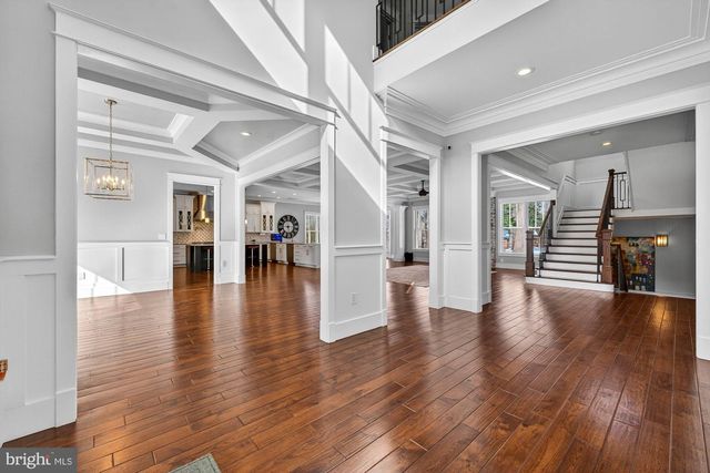 9222 BRIAN DR, Vienna, VA 22180