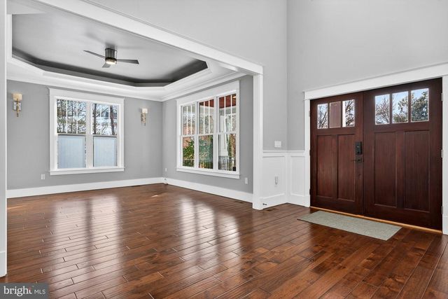 9222 BRIAN DR, Vienna, VA 22180