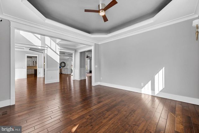 9222 BRIAN DR, Vienna, VA 22180