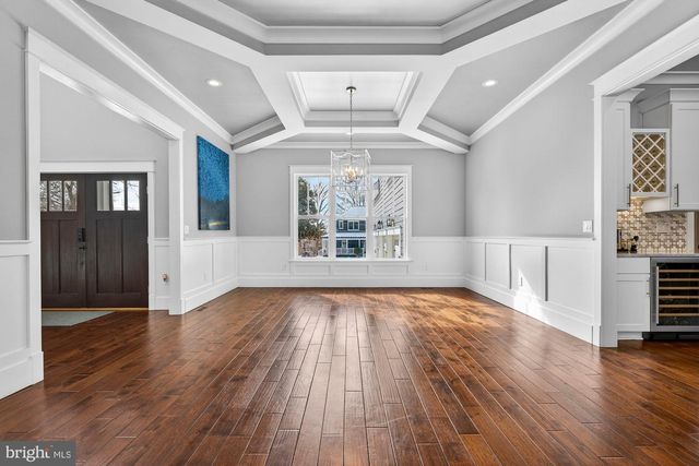 9222 BRIAN DR, Vienna, VA 22180