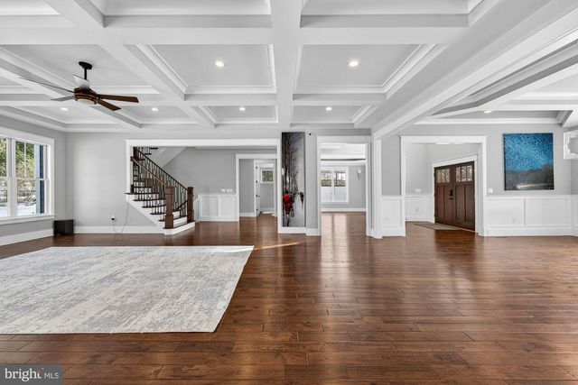 9222 BRIAN DR, Vienna, VA 22180