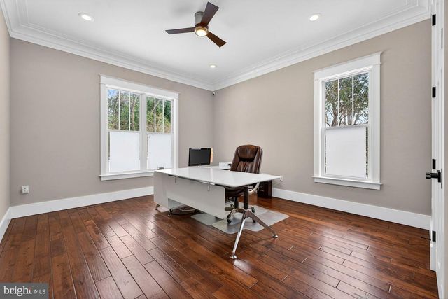 9222 BRIAN DR, Vienna, VA 22180