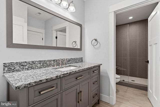 9222 BRIAN DR, Vienna, VA 22180