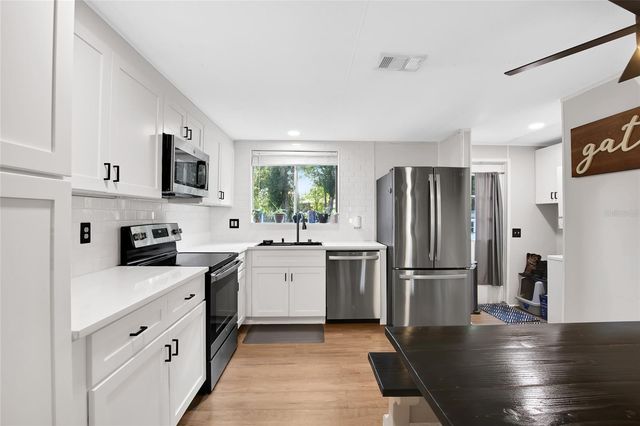 5224 SHADYGLEN DRIVE, Lakeland, FL 33810