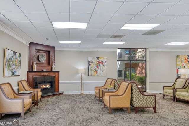 300 Johnson Ferry Road NE B406, Atlanta, GA 30328